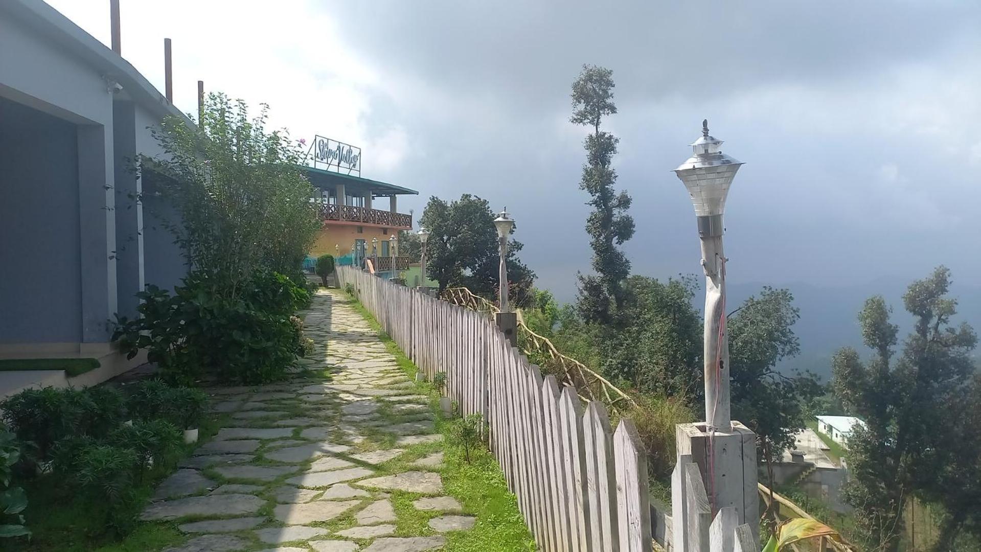 Shiva Valley Resort Kokhliyal Gaon Eksteriør billede
