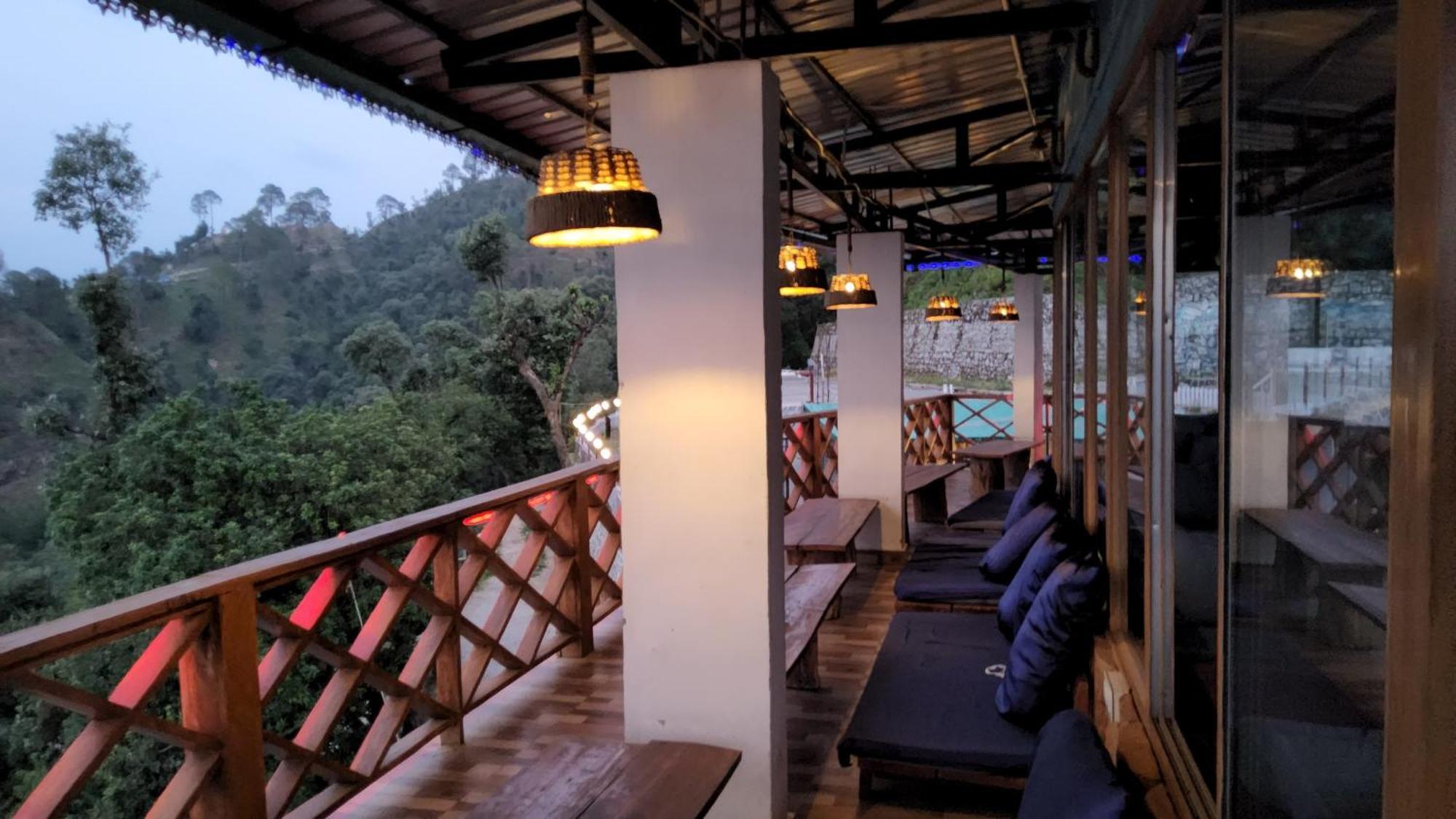 Shiva Valley Resort Kokhliyal Gaon Eksteriør billede